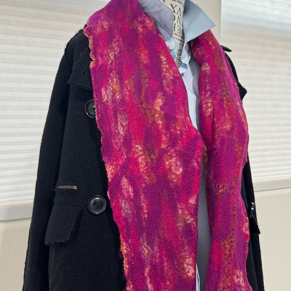 KOOLLOO Artisan Felted Merino Wool Silk Scarf -70”x12”-NWT (Orchid1)